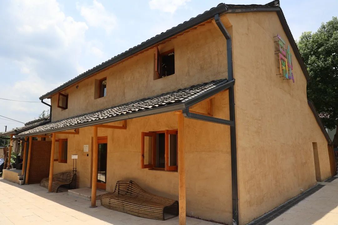 融·编织馆：小山村里的艺术之光