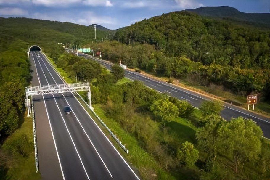 不走高速走国道自驾游,自驾游不走高速全程走国道可以吗