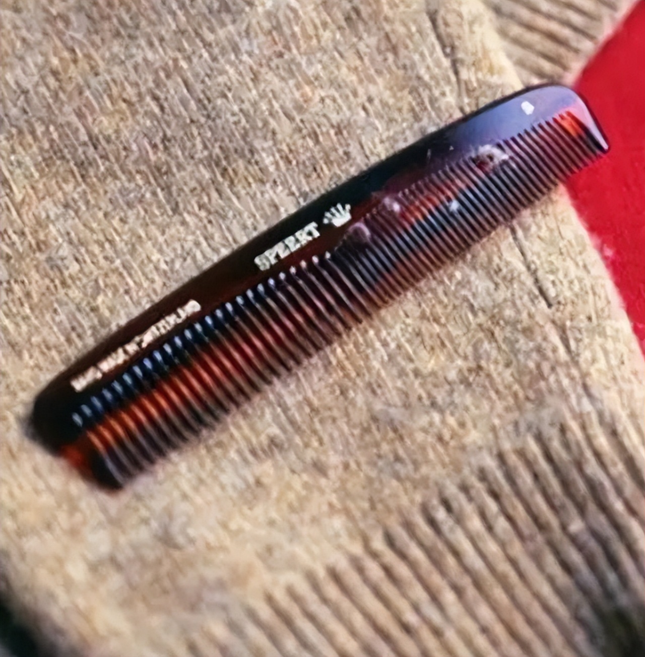 新衣服怎么防止衣服起球,夏季衣服磨起球怎么处理