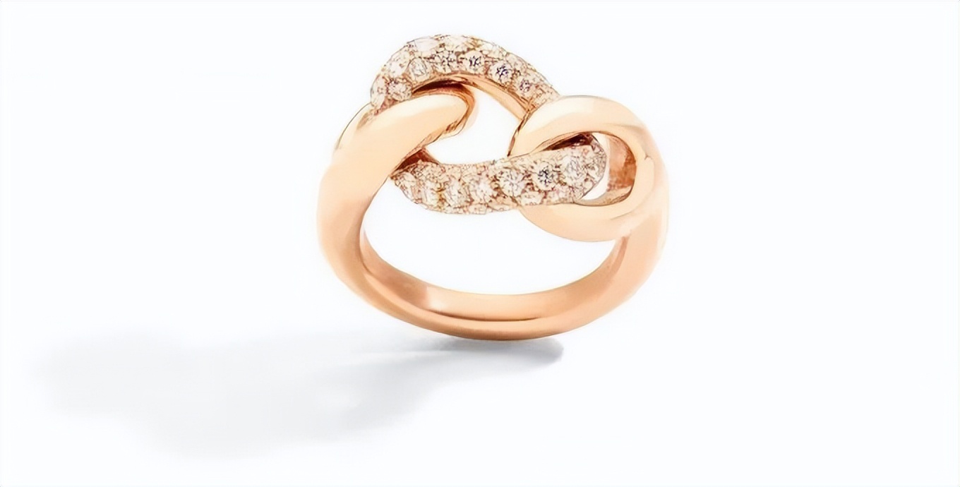 谷爱凌是谁为什么最近这么火,谷爱凌同款项链蛇骨链寓意