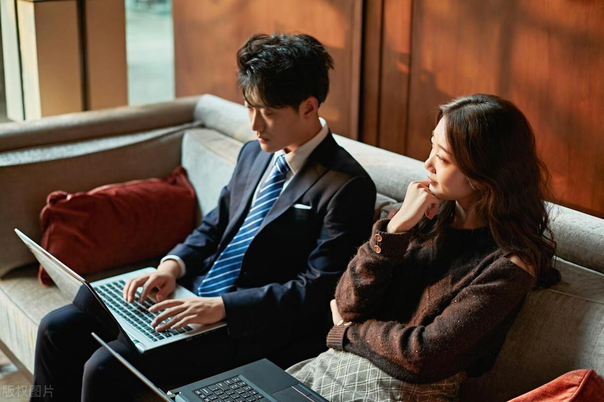 法律与经济学诉民生社会:托马斯·库利和亨利·亚当斯案例1