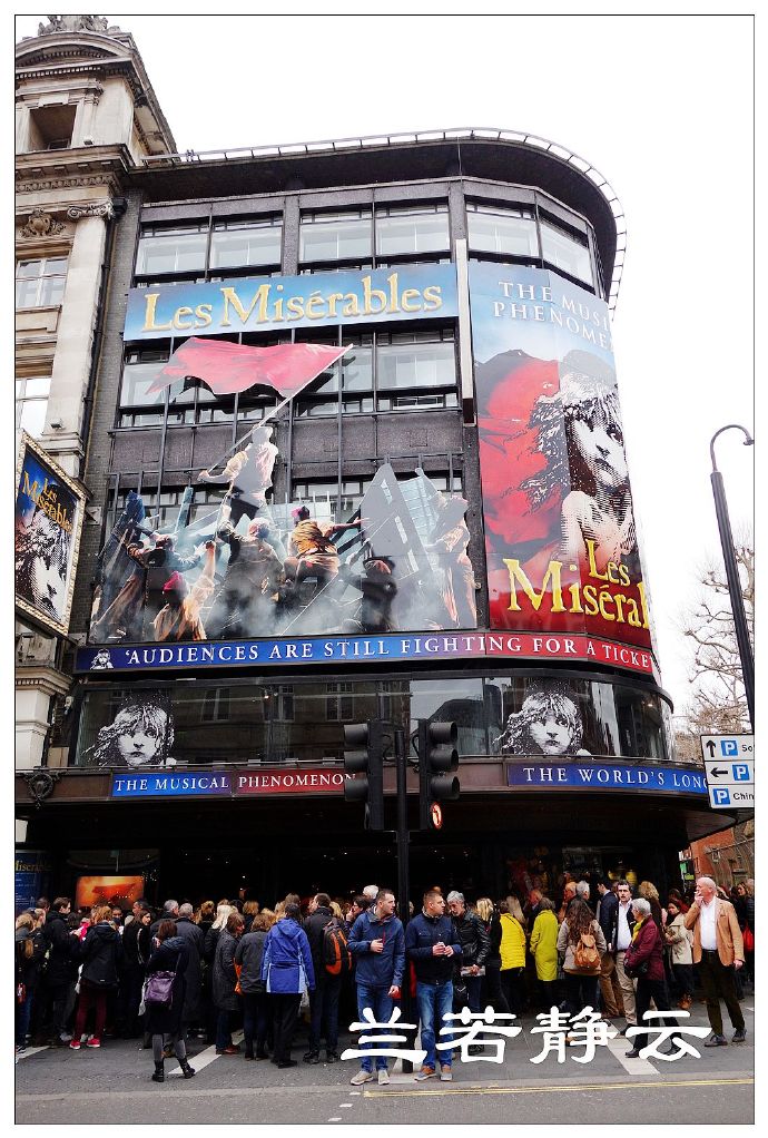 英国美女马术骑手,英国女王出行皇家马队