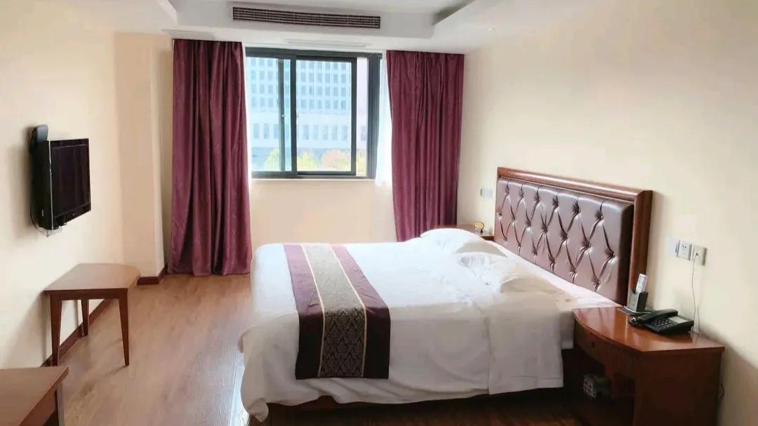 开宾馆一年挣15万还要做吗,开宾馆一年赚100万的真实事情