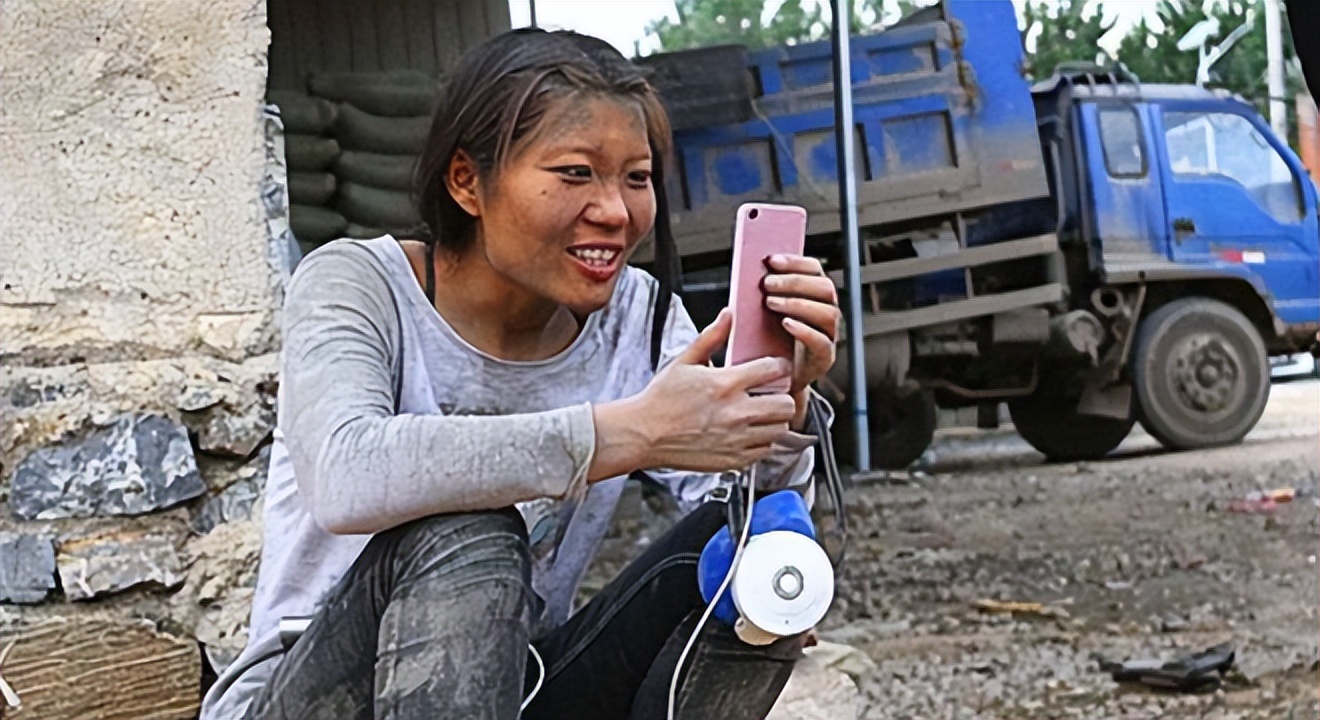 水泥西施被揭穿后现状如何,网红水泥西施直播骗局