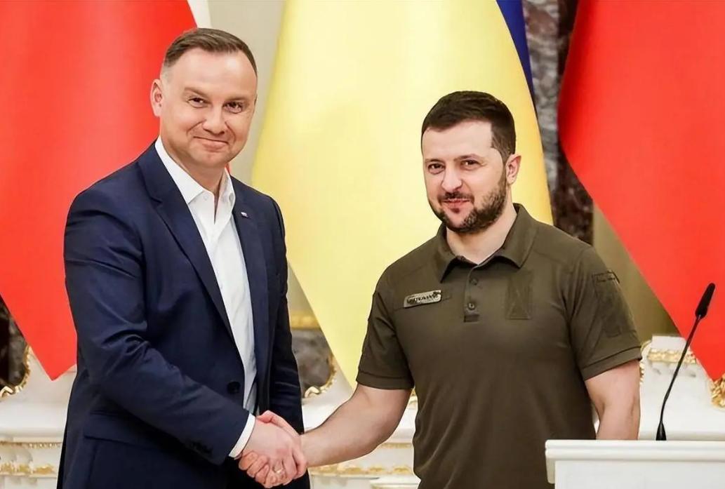 波兰总统专机失事的事件内幕,2010年波兰总统专机坠机事件