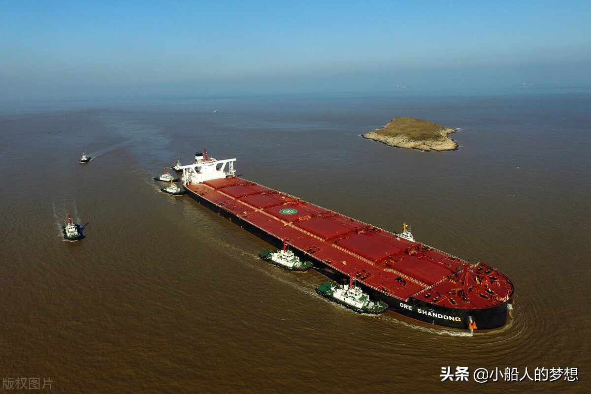 3000吨货船油耗多少,货船4000吨100公里油耗是多少