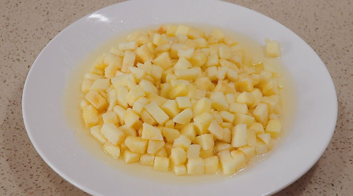 冬天苹果放一晚上还能吃吗,天冷苹果不要直接吃了