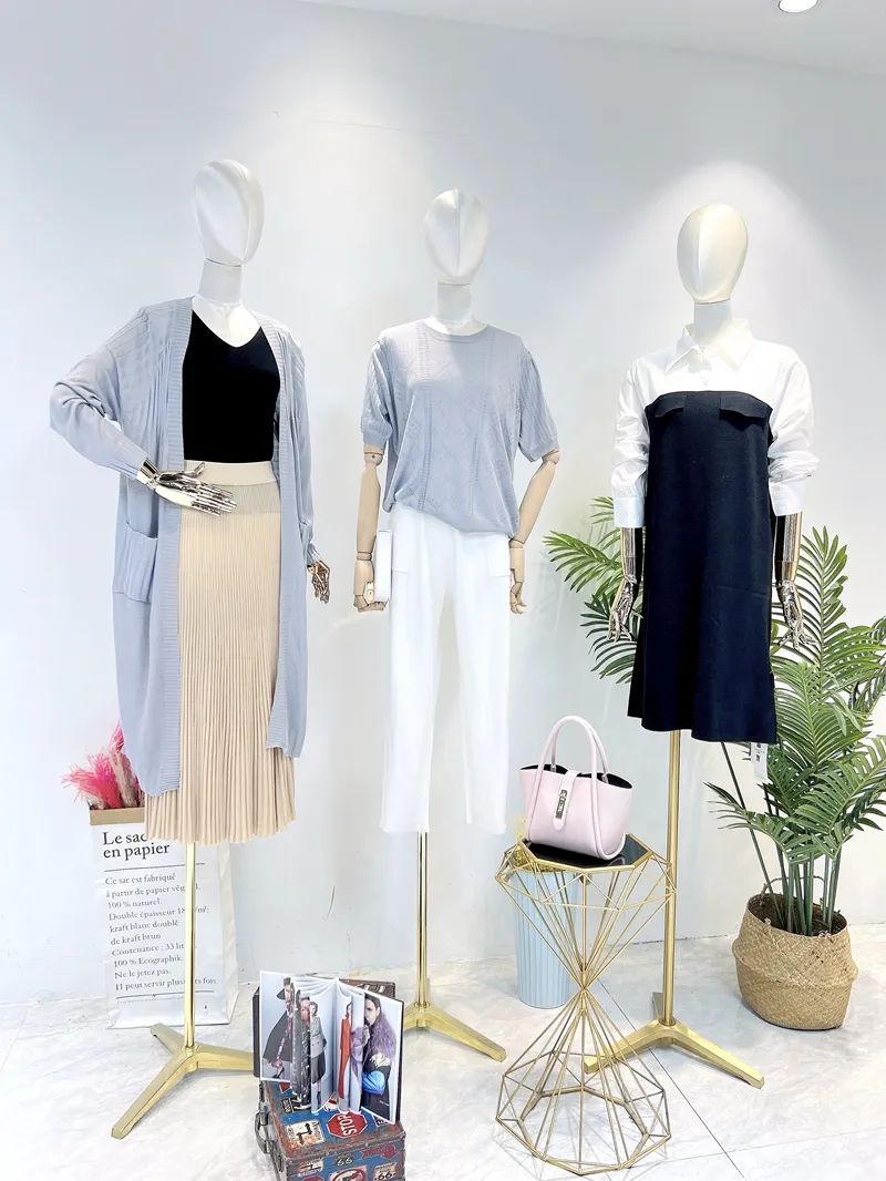 宝姿中年连衣裙女装,宝姿女装纯色连衣裙