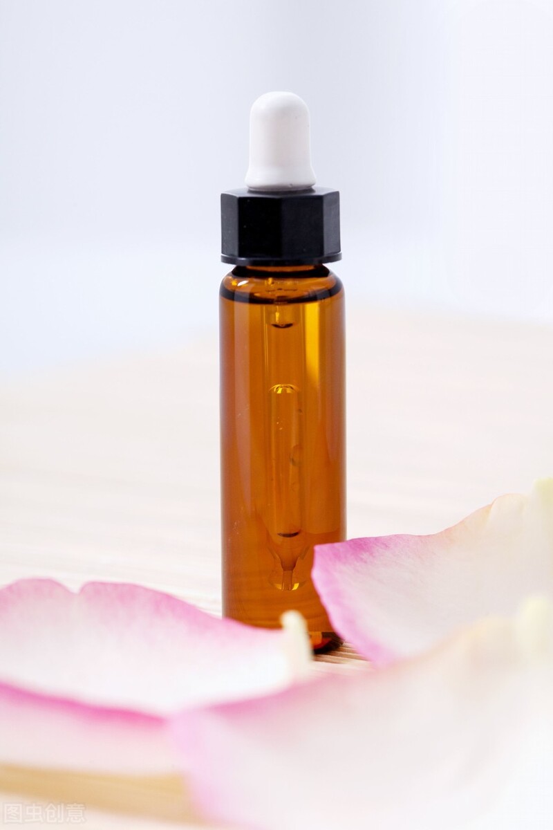 怎么自制美白精华液,护肤精华液怎么自制