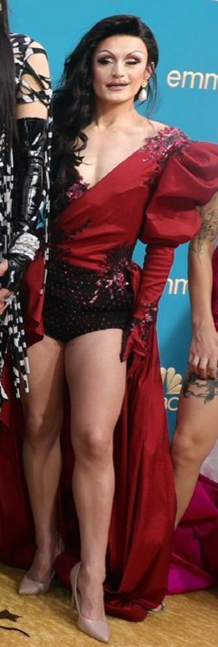 艾美奖红毯女星礼服图片,2019红毯艾美奖