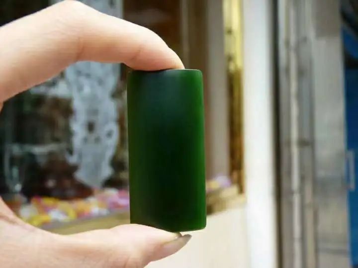 品相不好的碧玉有收藏价值吗,碧玉单株好还是多株好