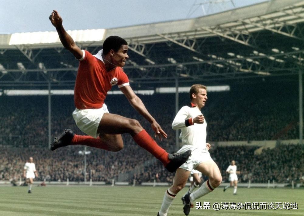 美国排名前十的巨星,美国足球明星排名前十