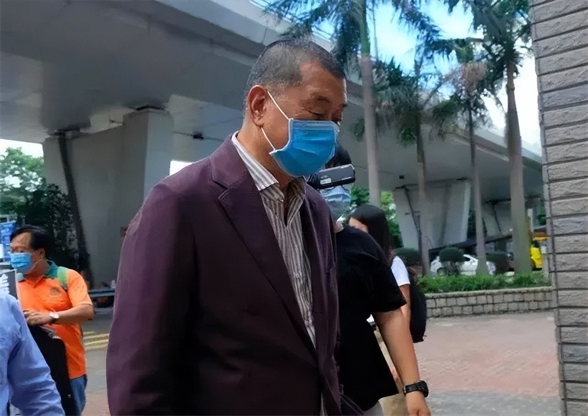 揭开赵少康和*智英黎**勾结的历史，赵少康之子是*智英黎**的得意门生