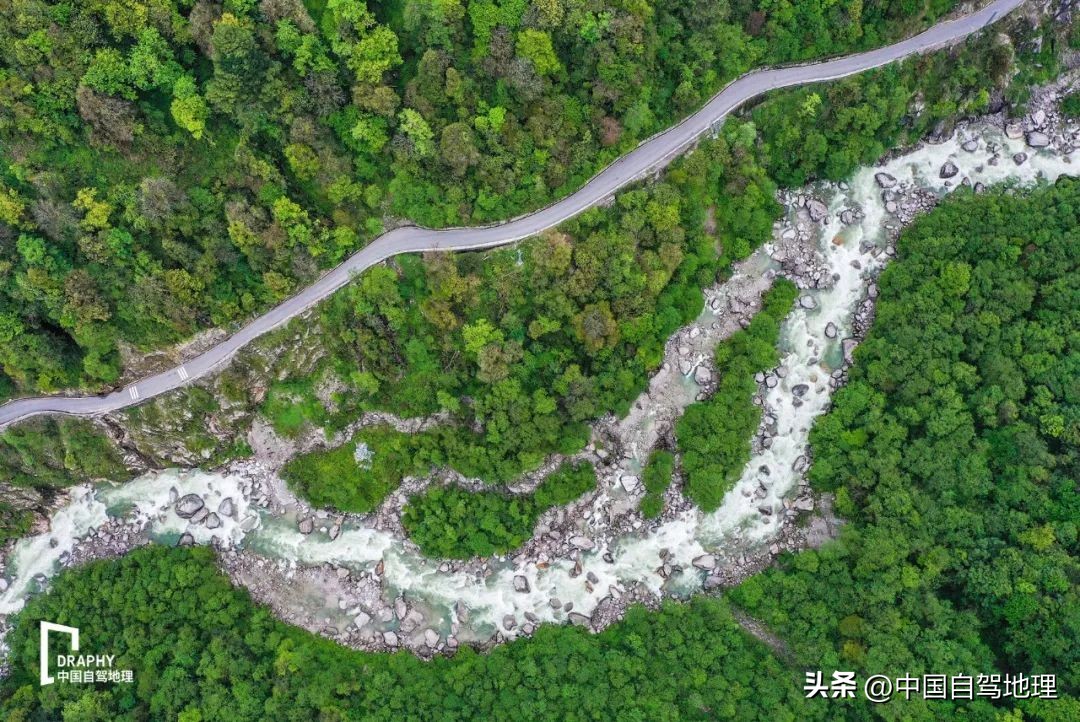冬日边走边玩路线推荐,滇藏公路西藏七天自驾旅游攻略