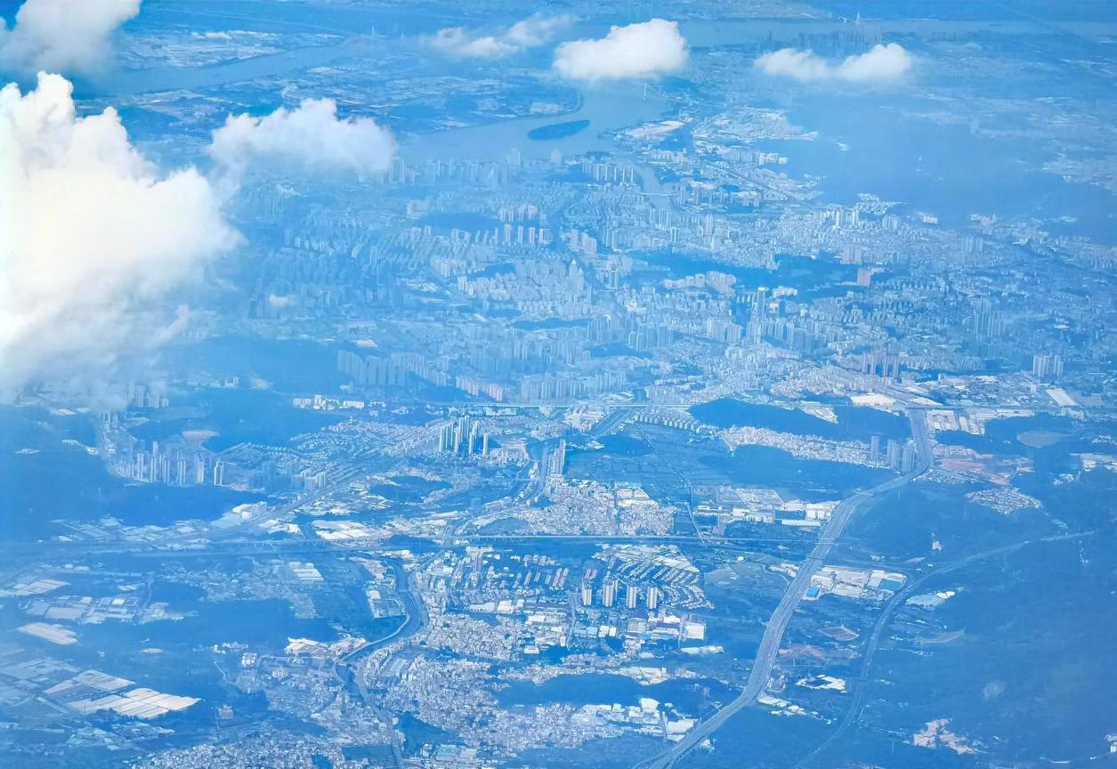 江门东湖公园：城市化与生态的完美结合