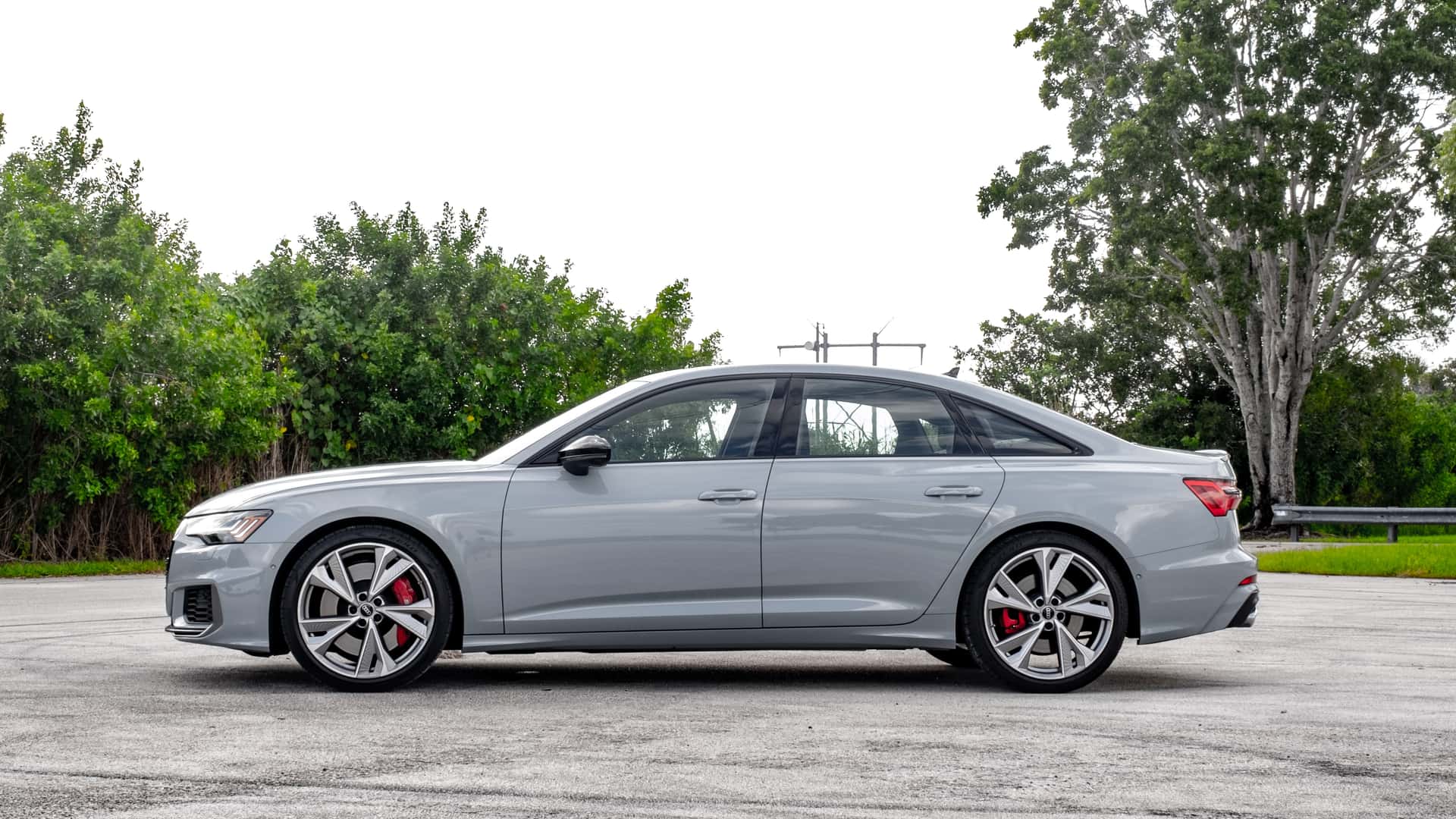 被低估的低调车,2024年老款奥迪s6还值得买吗