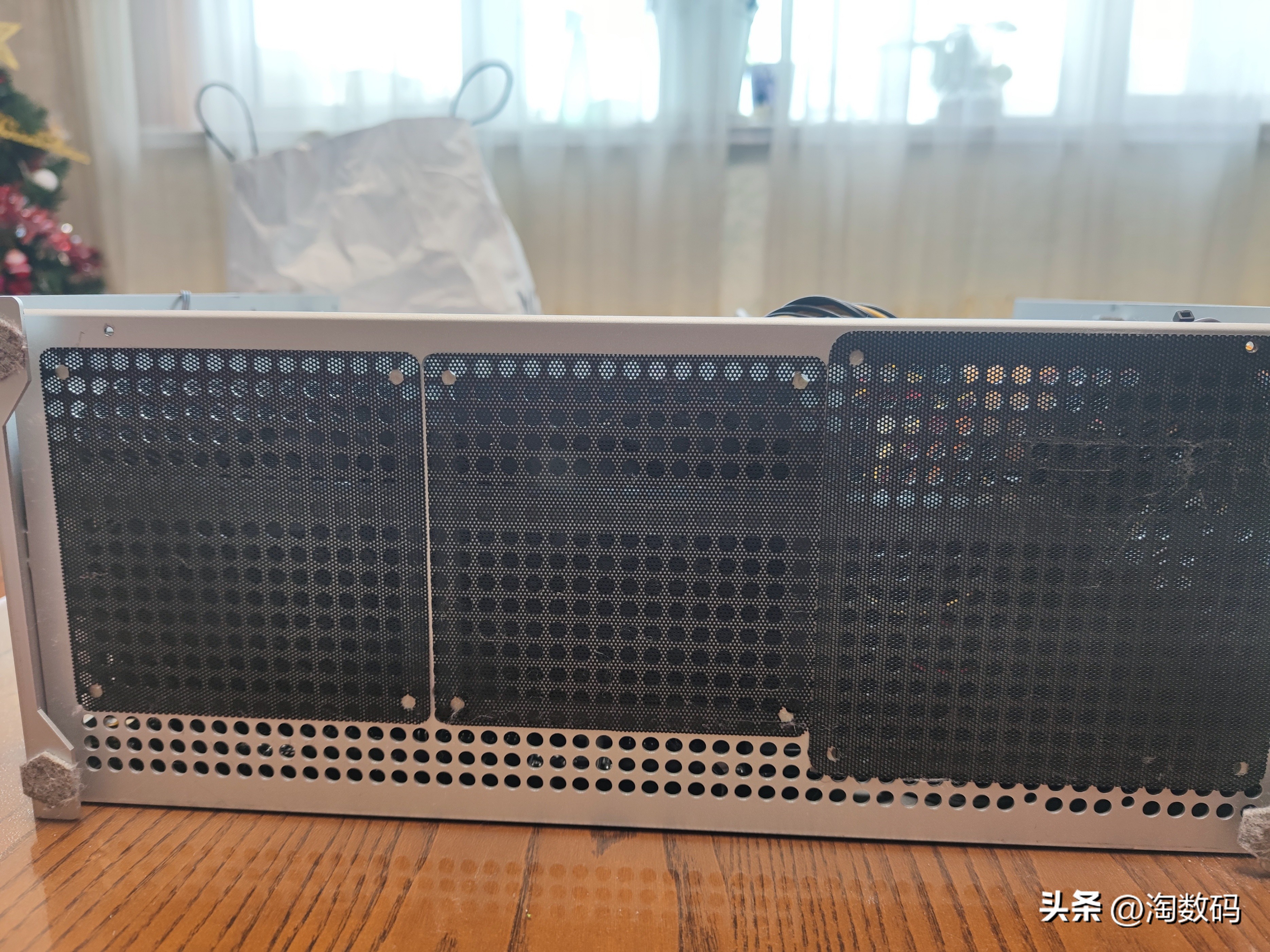 头铁矿卡配矿电:¥666块华硕RX5700+¥109块鑫谷金牌1250W装个机