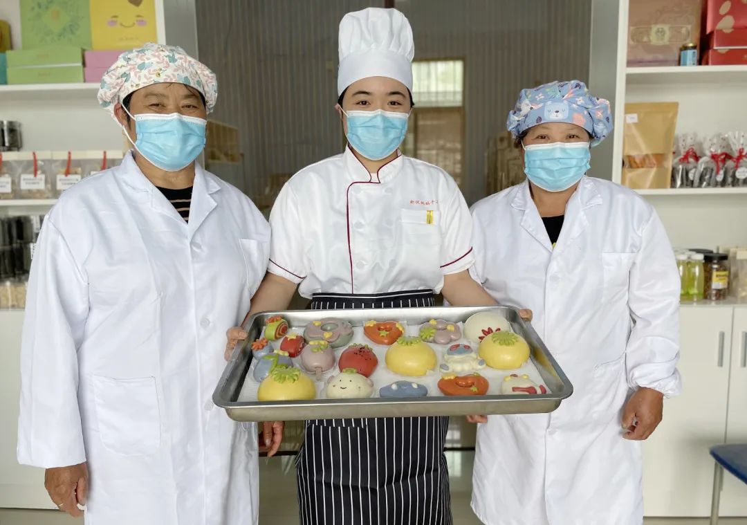 杭州临安：“虹心馒头”销往全国各地，足不出户走上致富路