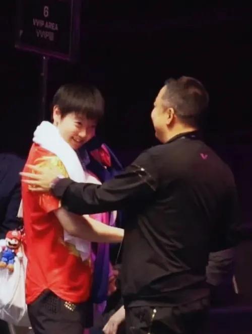 孙颖莎为什么输给陈梦了,孙颖莎爆冷输球樊振东受影响