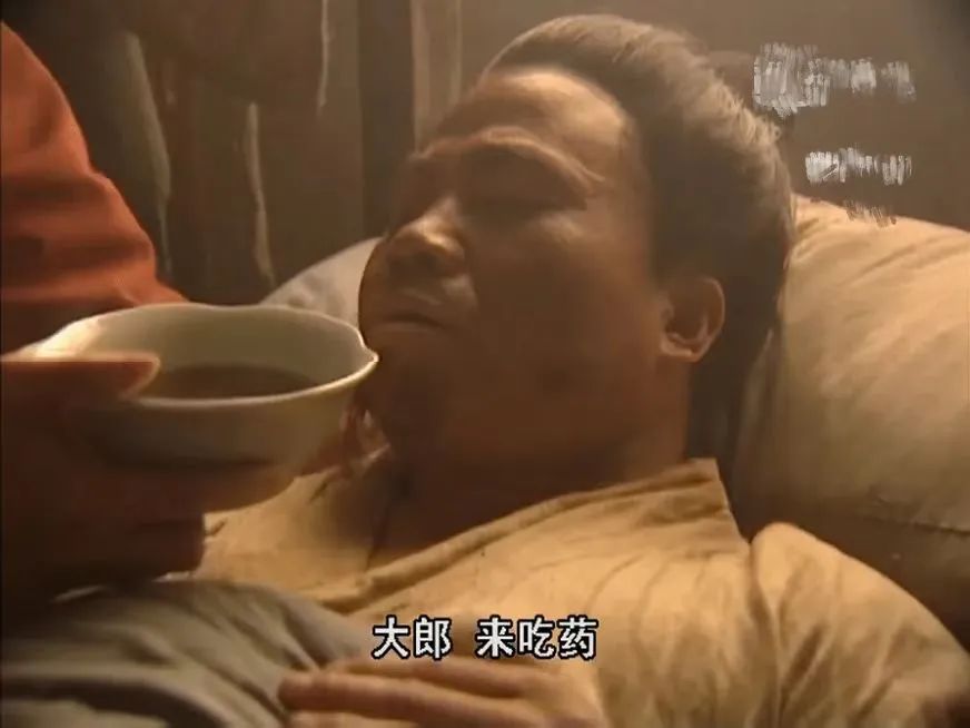 空腹吃药好还是饭后吃药好,饭前吃药和空腹吃药是一回事吗