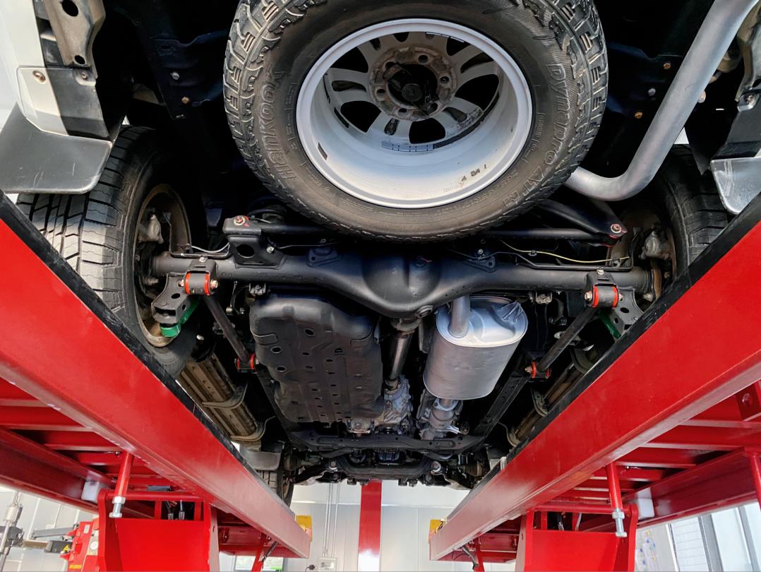 丰田霸道老车翻新升级好的出售,搞工地车翻新