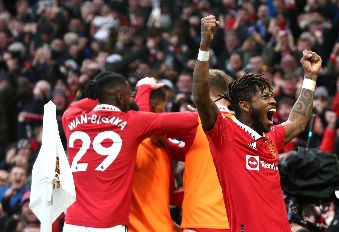 滕哈赫认为曼联有希望冲击前四,滕哈赫力挺曼联主帅团队