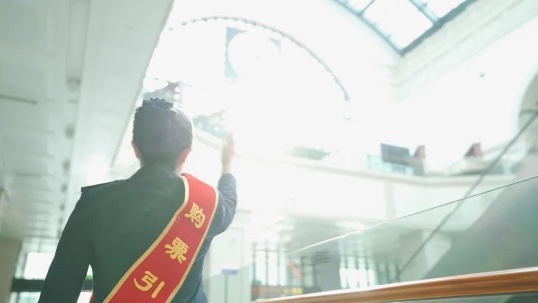 新手买火车票攻略,售票小姐姐的日常