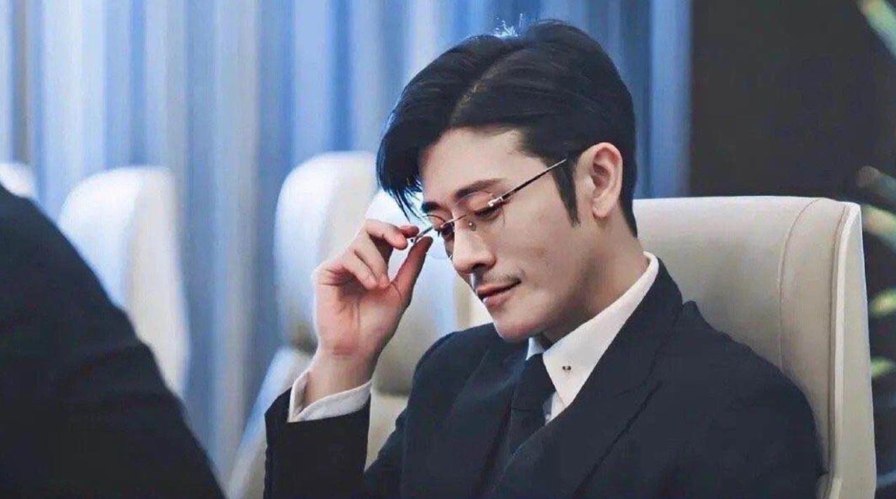 娱乐圈痞帅的四位男星叫什么名字,娱乐圈10位长相帅气的男星