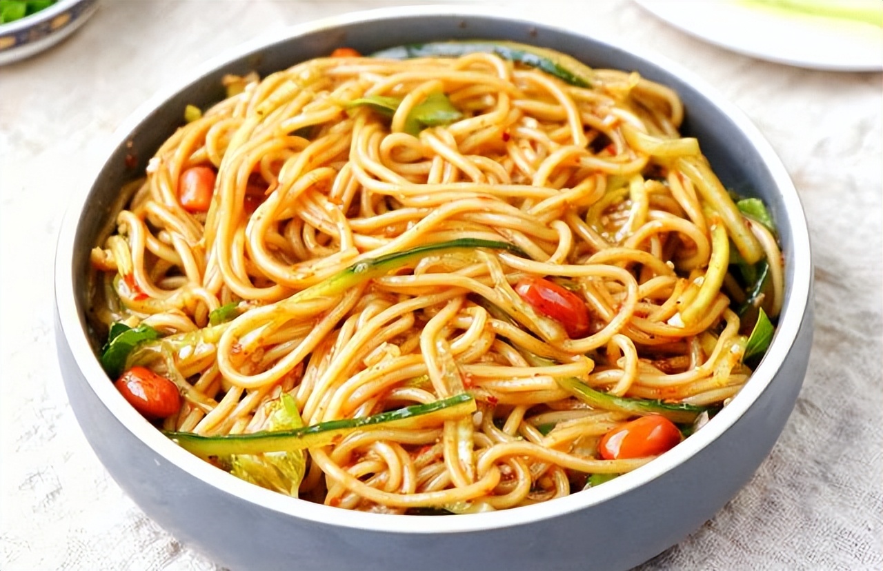 用什么面做面条筋道爽滑有面香味,天热没食欲的做法大全