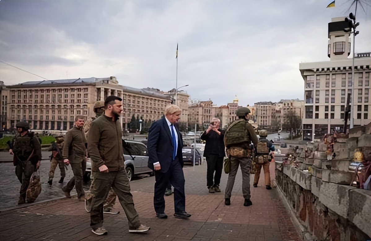 乌方再造＂布查事件＂被俄抓包？拜登斥俄＂种族灭绝＂