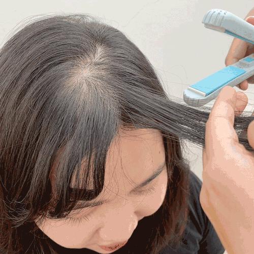 刘海长长的尴尬期如何度过,刘海尴尬期怎么弄好看女生