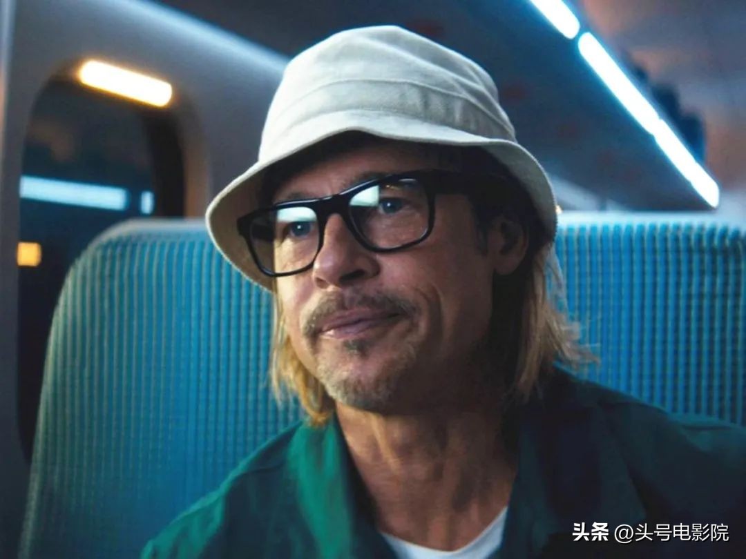 基努里维斯和布拉德皮特同框,模仿基努里维斯战术