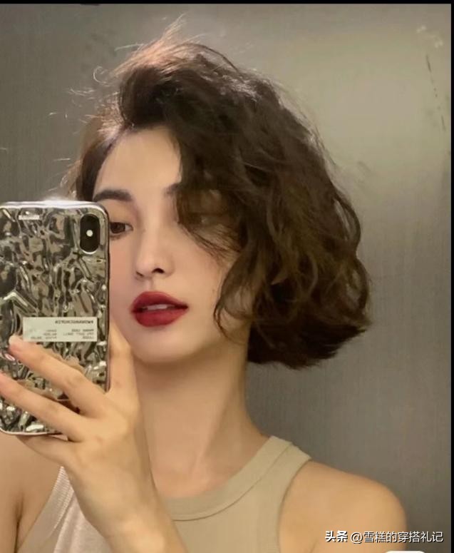 好减龄的齐耳短发轻盈灵动又气质,好看又洋气的女生齐耳短发