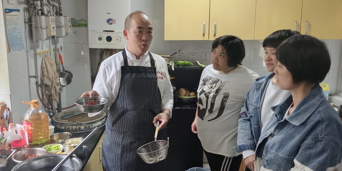 【创业就业赋能美好生活】“大盘菜”培训进社区提升技能促就业