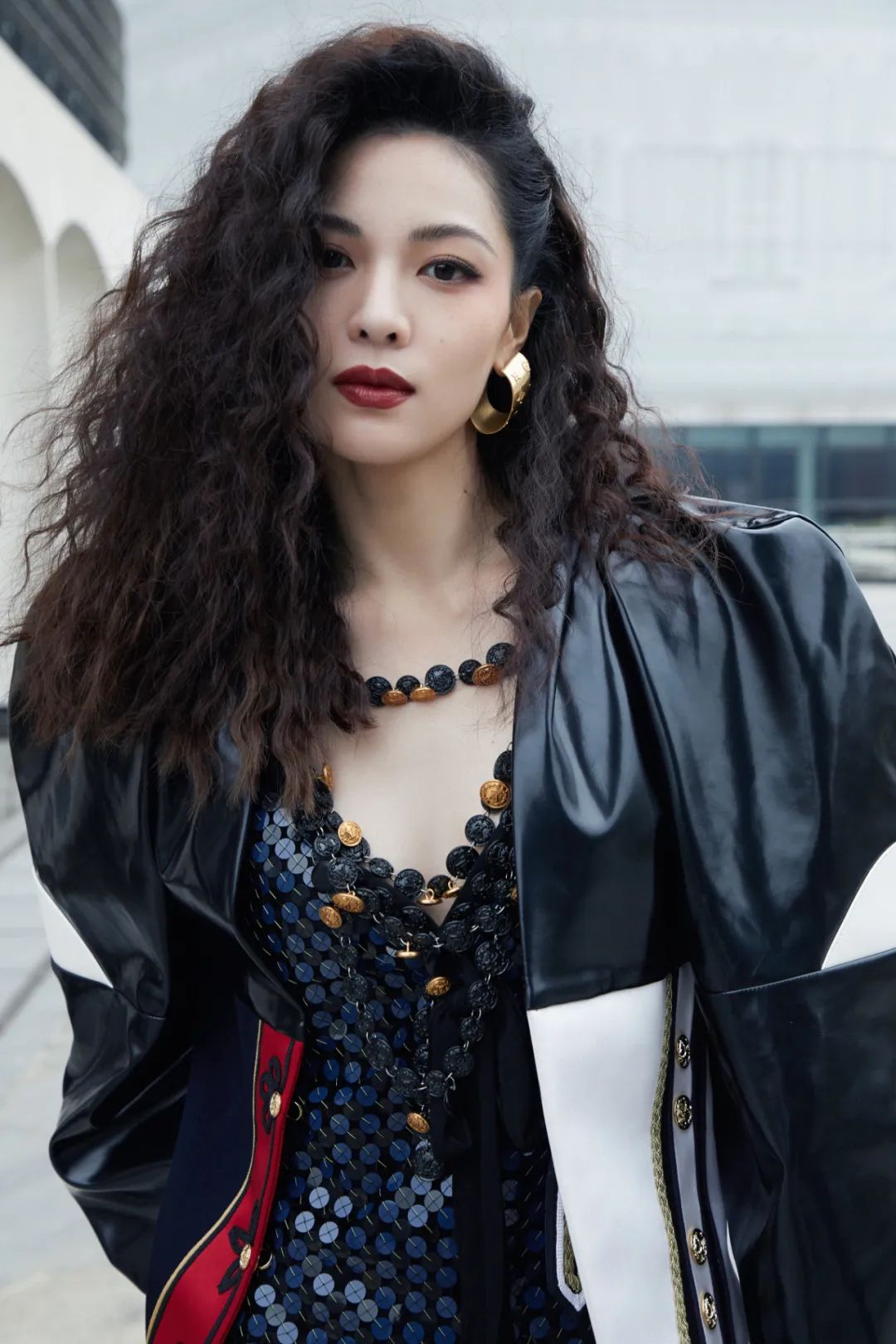 为什么穿5万元的杨幂同款,杨幂同款非得杨幂穿过吗