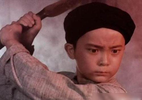 老电影红星闪闪潘冬子是谁演的,1974年闪闪的红星潘冬子谁扮演的