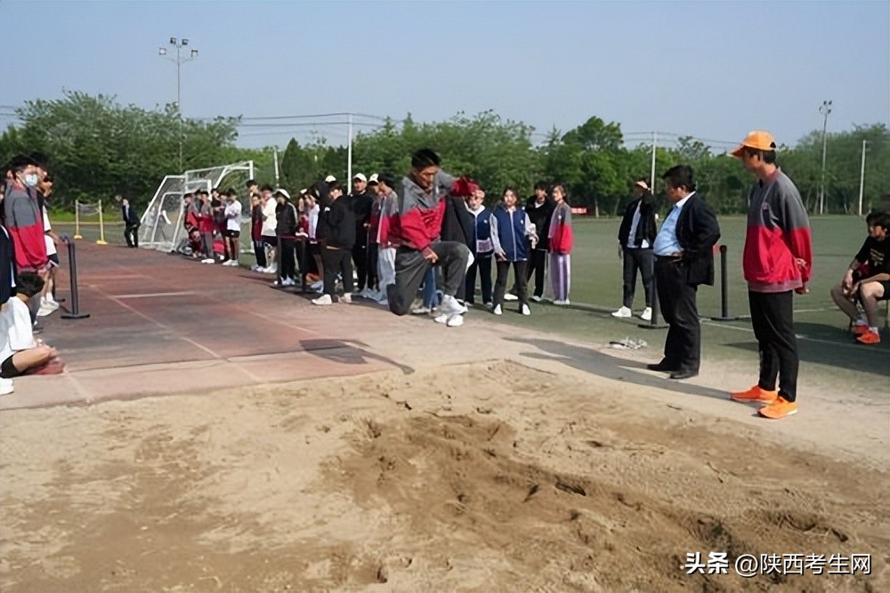 西安博雅艺术职业高中舞蹈比赛,西安博雅艺术职业高中体育生