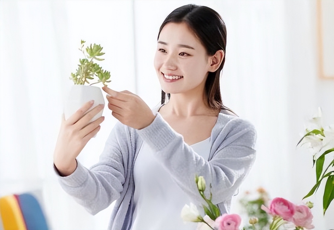 哪些女性出现生理性痉挛,女性身体痉挛是怎么引起的