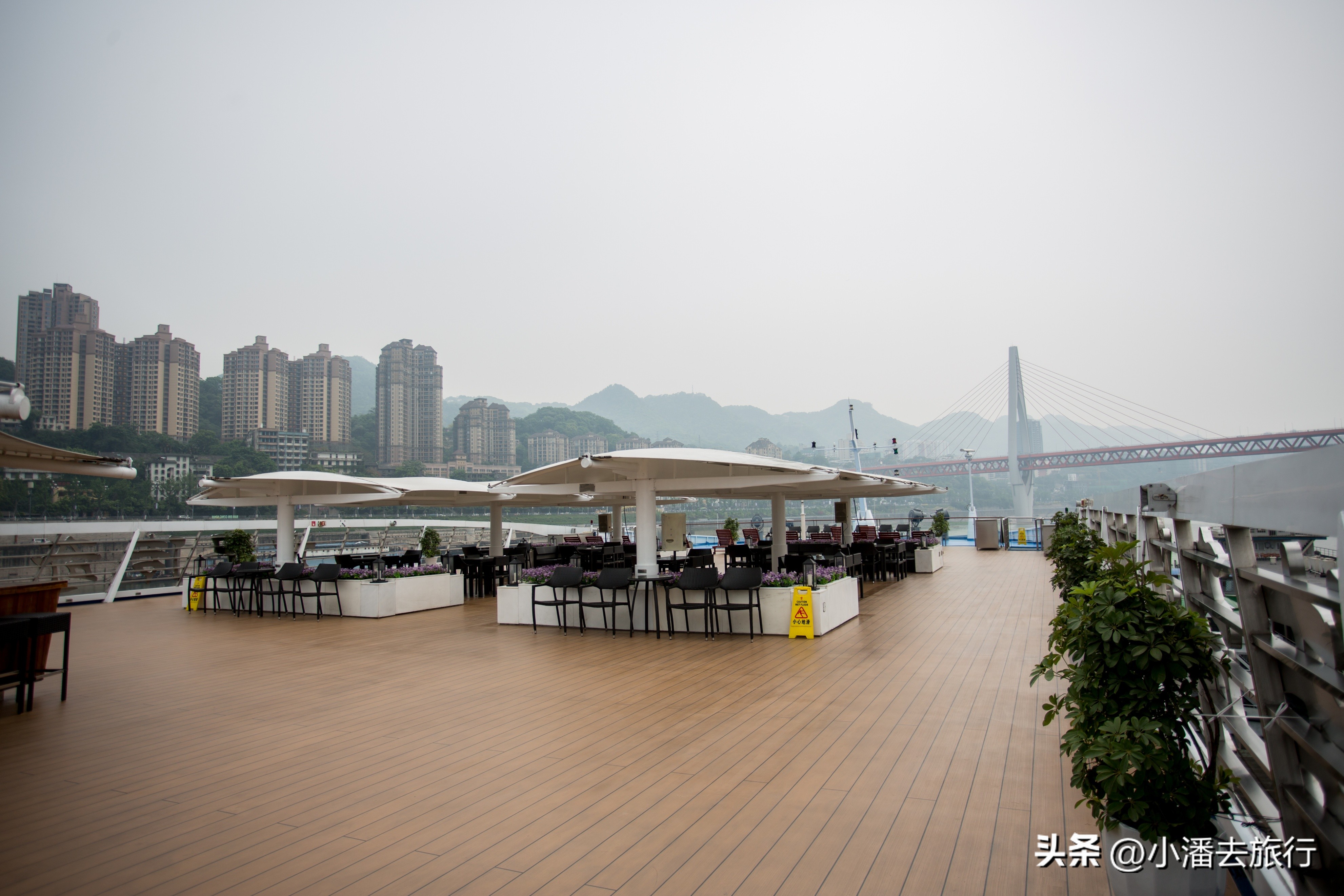 从重庆到武汉坐游轮需几天,从重庆到三峡游轮多少钱