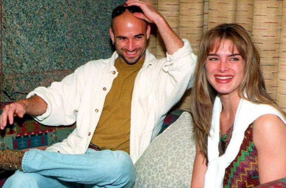 波姬小丝今年多大岁数了,波姬小丝mj结婚了吗