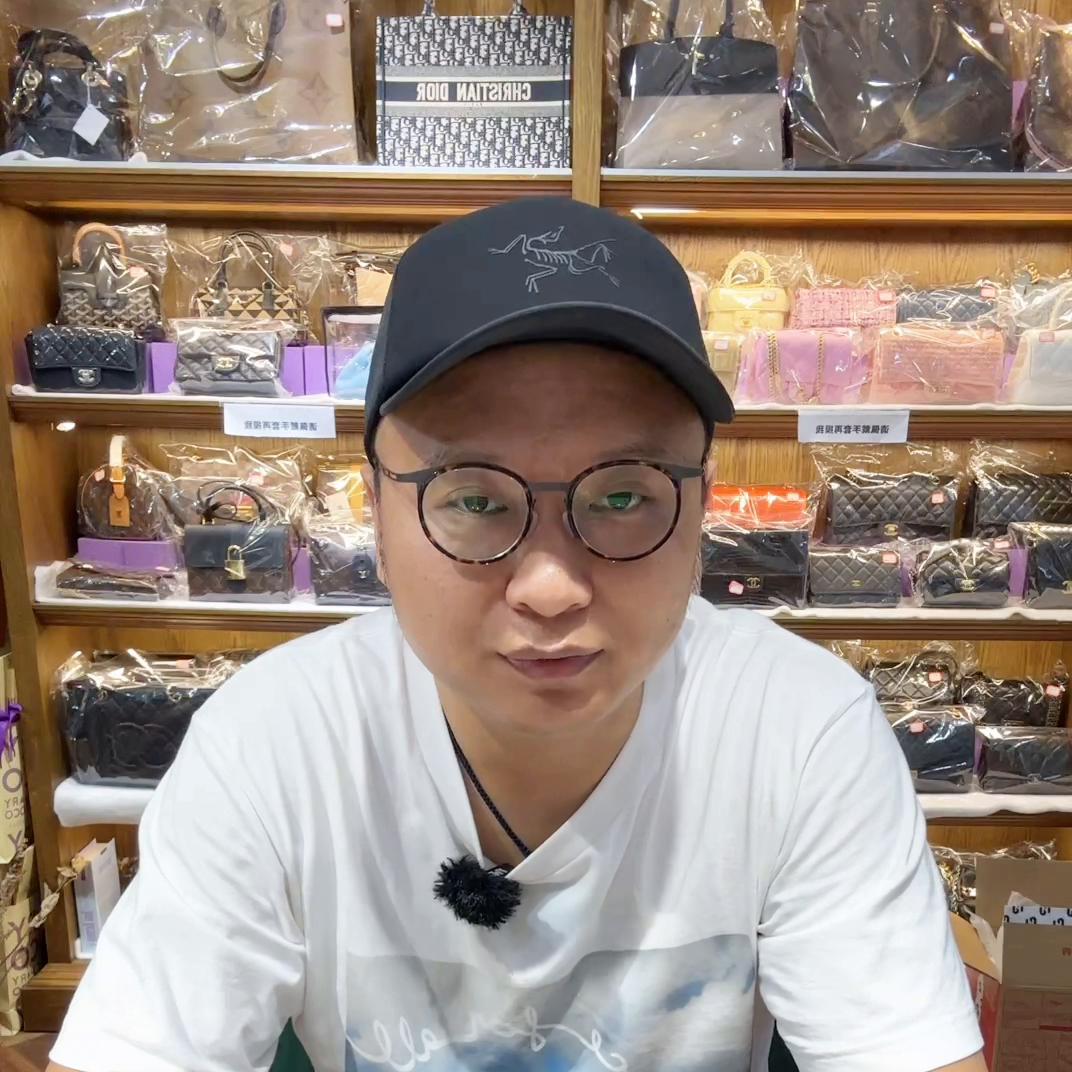 高价上门回收奢侈品包包,济南奢侈品二手包包回收上门