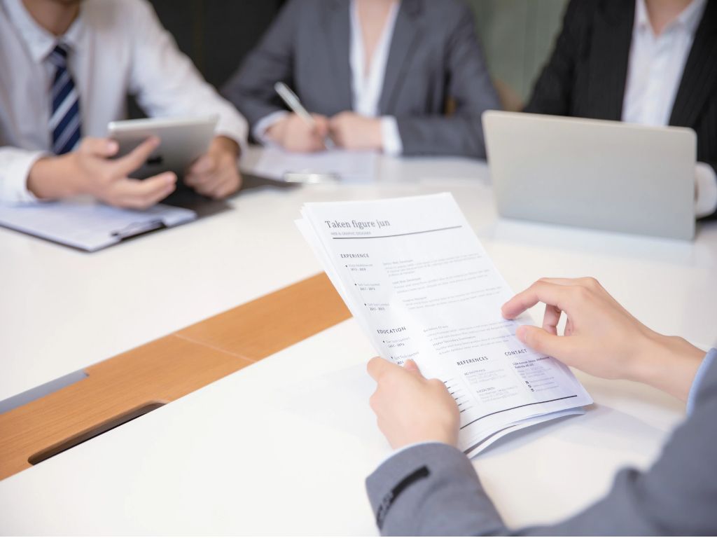 文科生难找工作是真的吗,文科生是不是特别难找工作