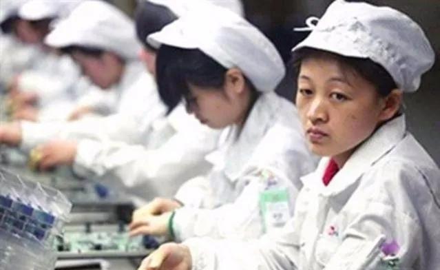 现在进厂工资为啥那么低,为什么进厂打工人越来越少