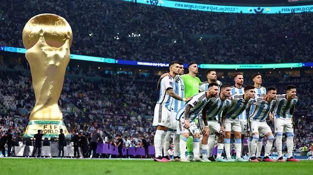 为何阿根廷国家队中没有黑人，但有很多欧洲移民后裔，梅西是哪的