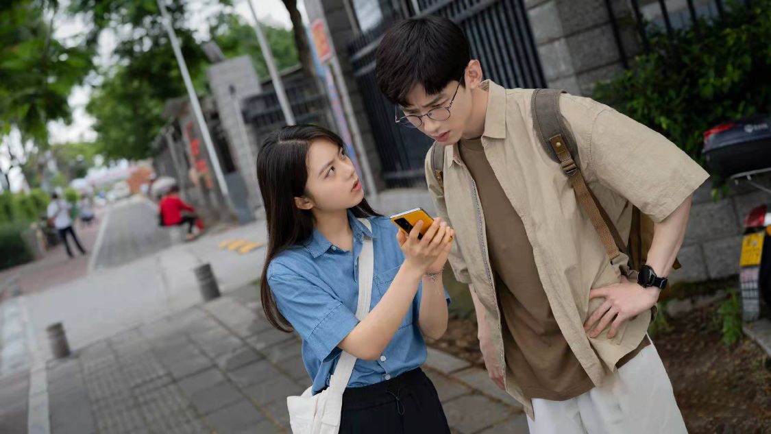 8.2分的《开端》火了，不是因为“无限流”