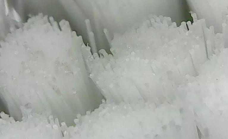 电动牙刷正确使用方法新手,电动牙刷正确使用姿势新手必看