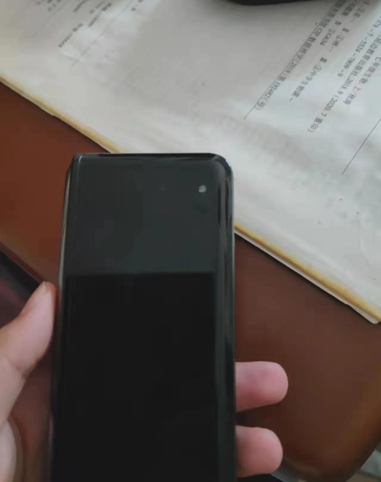 闲鱼平台寄卖手机寄过去靠谱吗,闲鱼卖手机上门自提的骗局