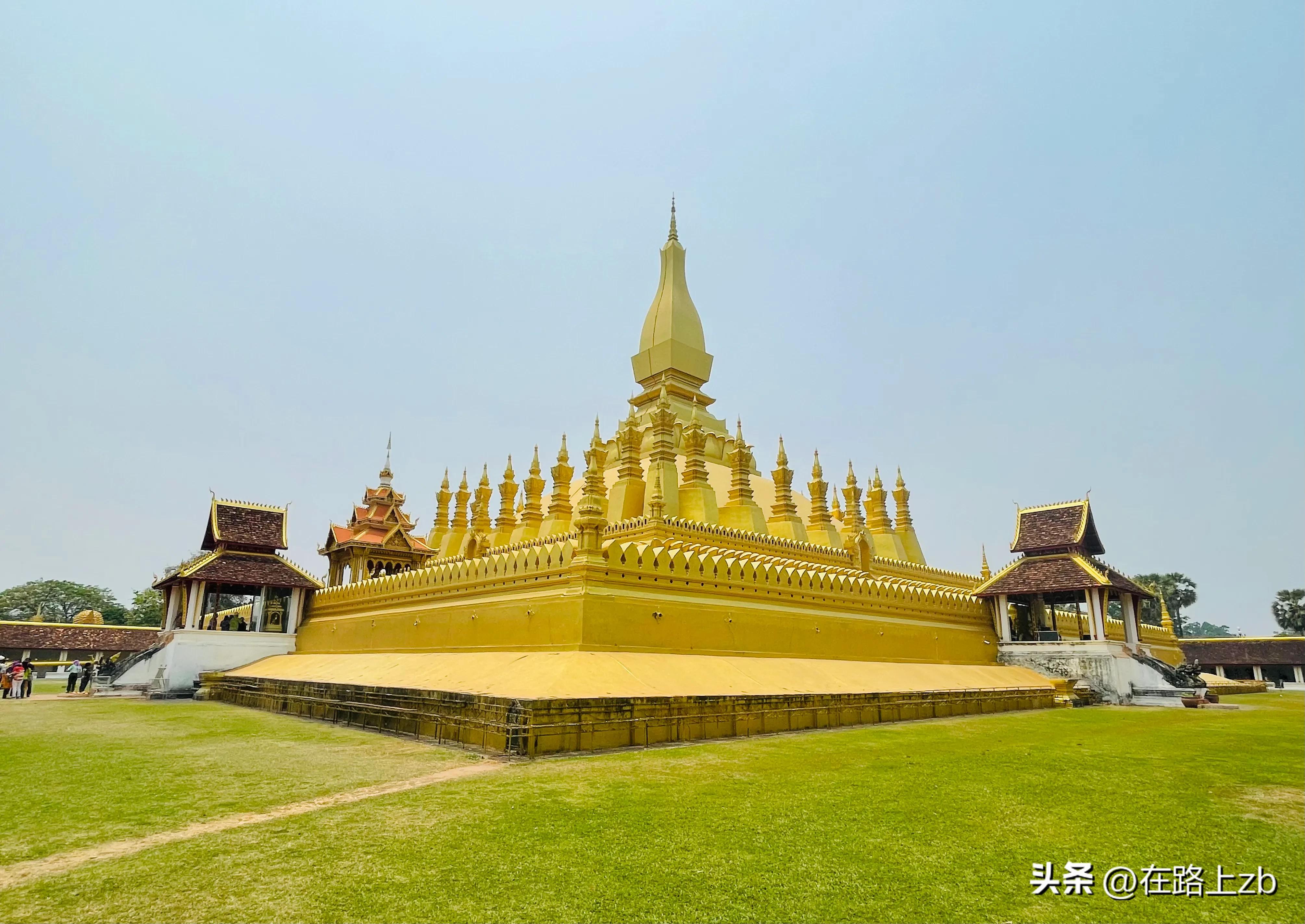 老挝万象塔銮湖,怎么去老挝万象