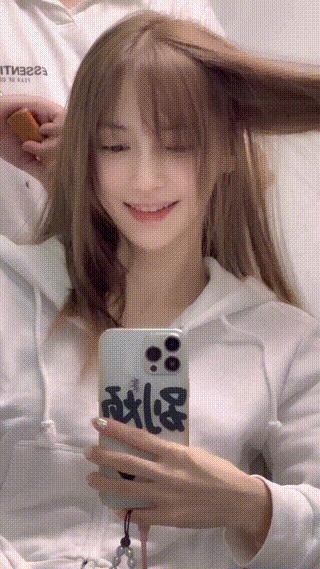 angelababy染的头发漂的颜色,angelababy染红发