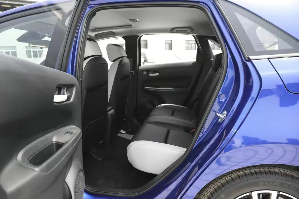 比亚迪海鸥和本田飞度选哪个,本田飞度和比亚迪海鸥哪个好